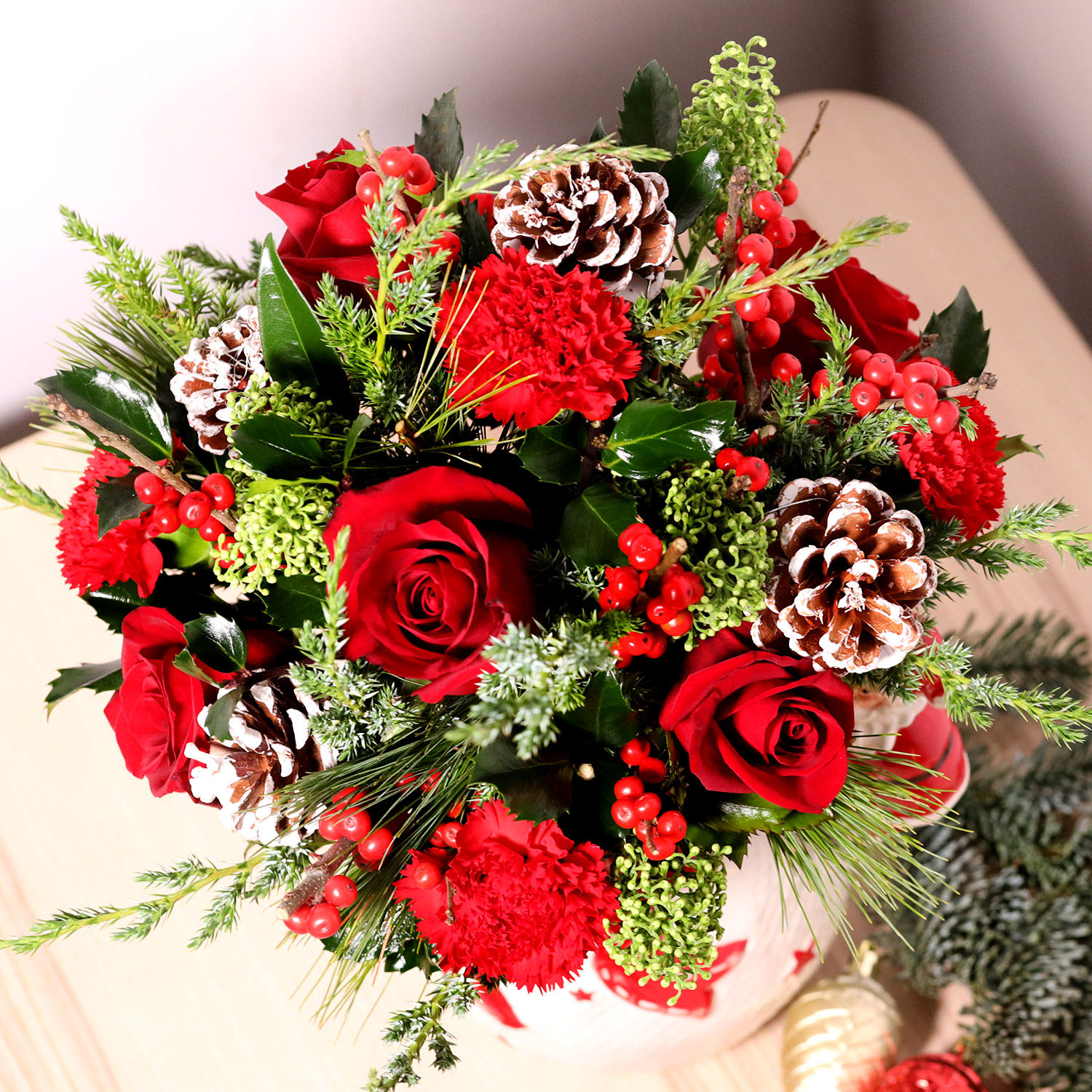 Online All Red Xmas Vase Arrangement Gift Delivery in Singapore FNP