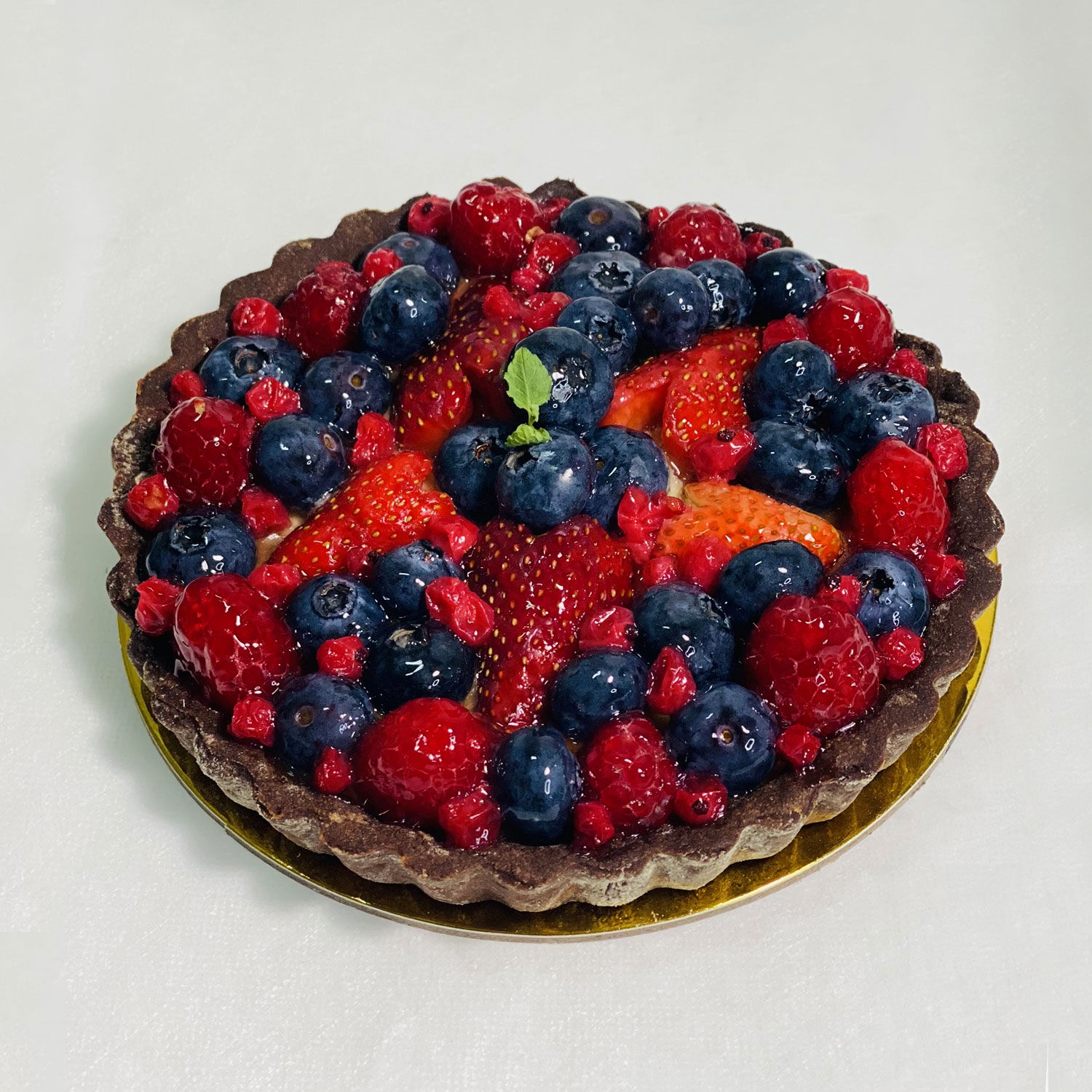 Online Purple Forever Rose In Glass Dome & Berry Tart Cake Gift