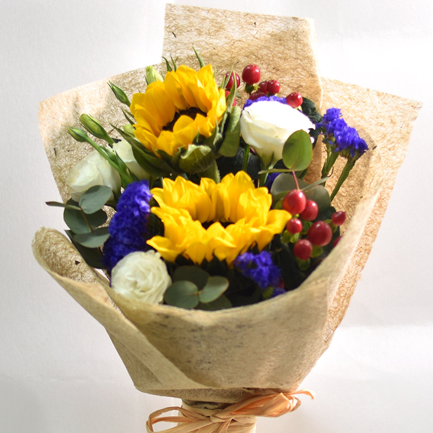 Online Appealing Mixed Flowers Bouquet Gift Delivery in Singapore