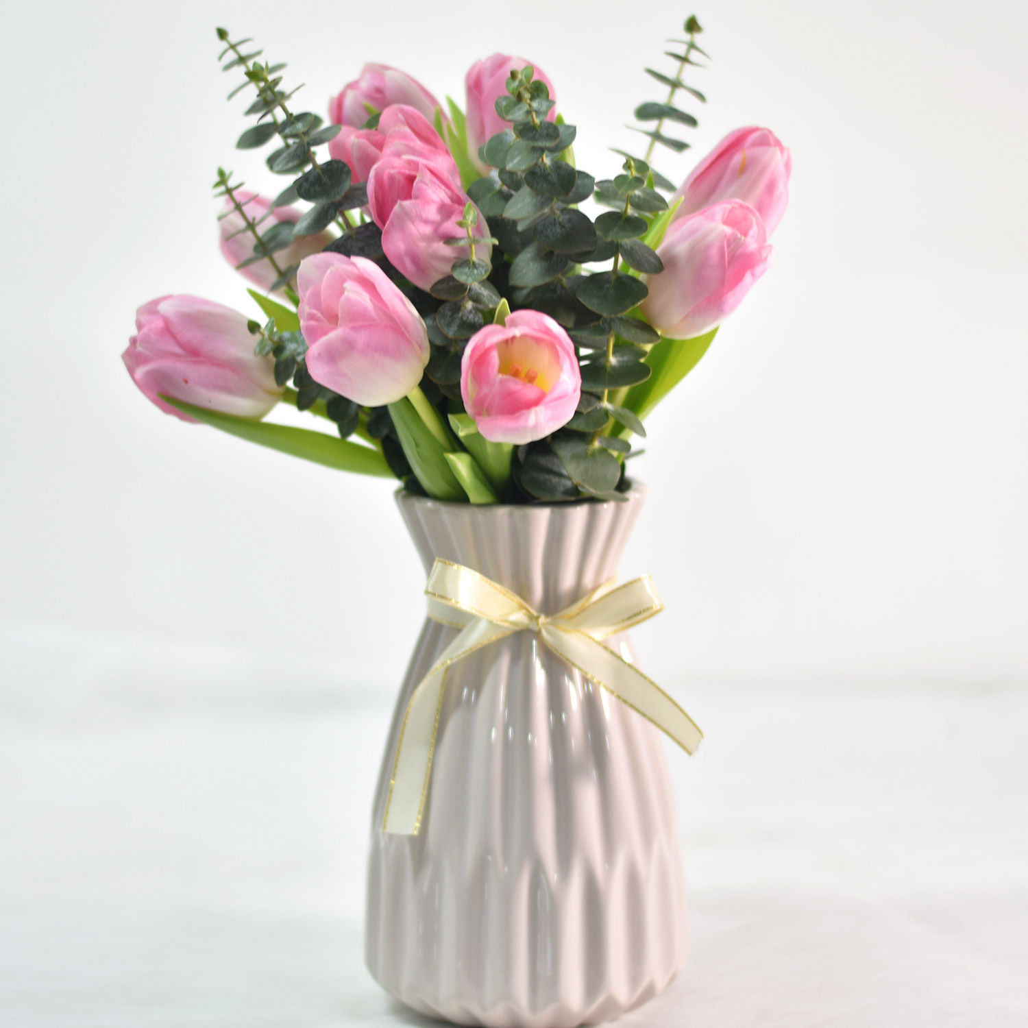 Online Mesmerising Tulips In Ceramic Vase With Balloons Gift Delivery