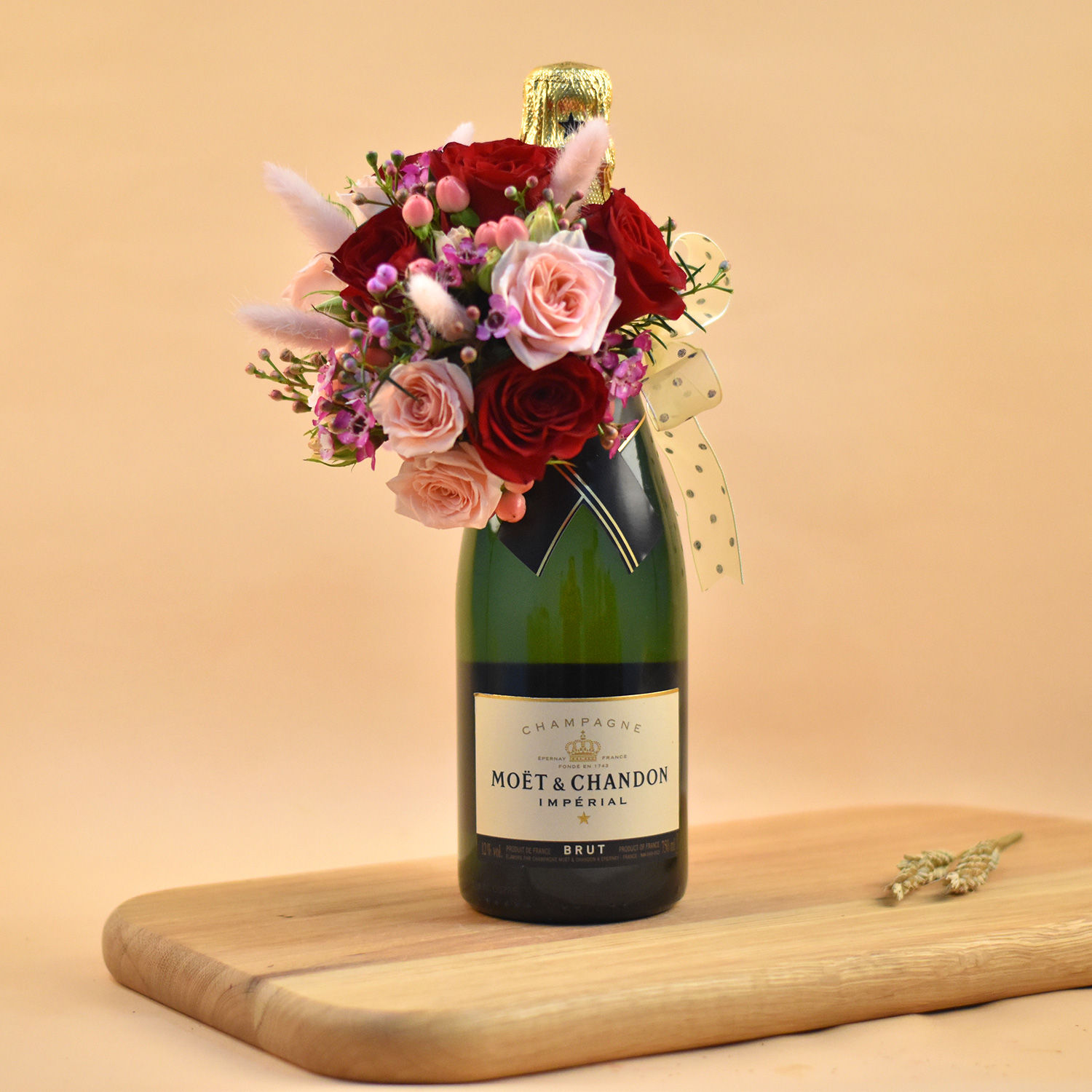 Online Champagne & Mixed Roses Combo Gift Delivery in Singapore FNP
